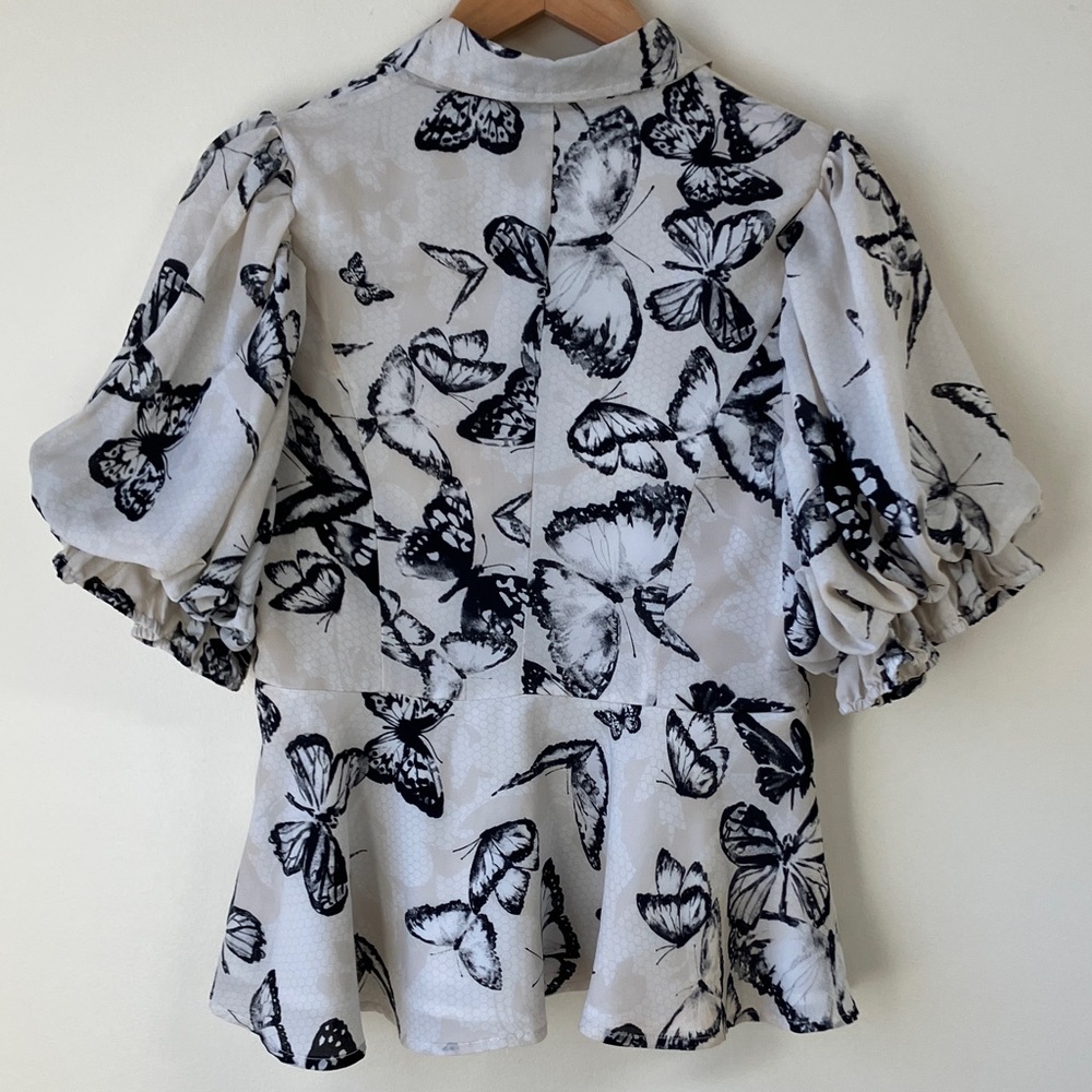 Gracia Butterfly Print Blouse Sz S - Picture 6 of 8
